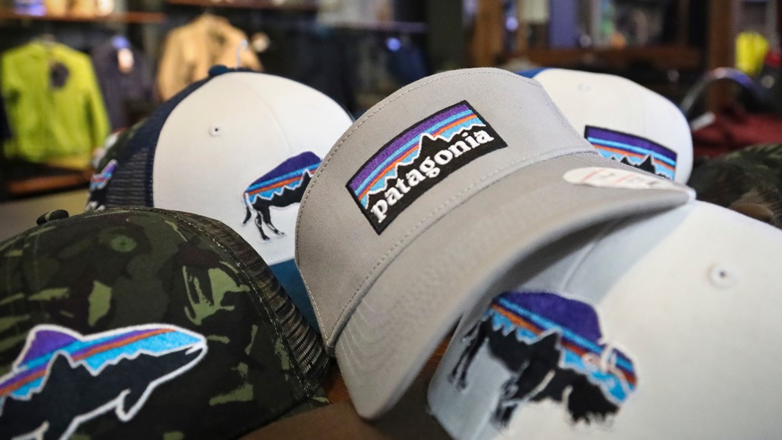 La marca de ropa Patagonia apunta a los negacionistas políticos del cambio climático