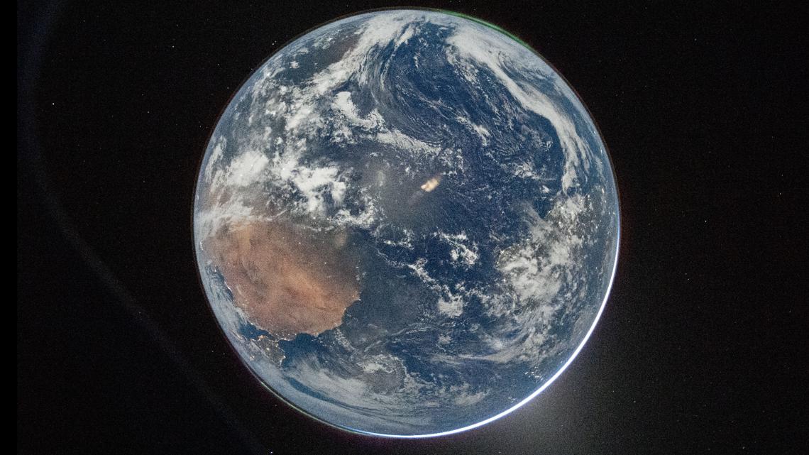 earth from above 「NUMBERED WITH THE 〜 Newly discovered asteroid to make close pass by Earth | thv11.com