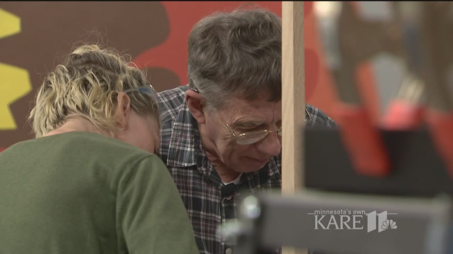 Craftsman donates his tools - and himself | thv11.com