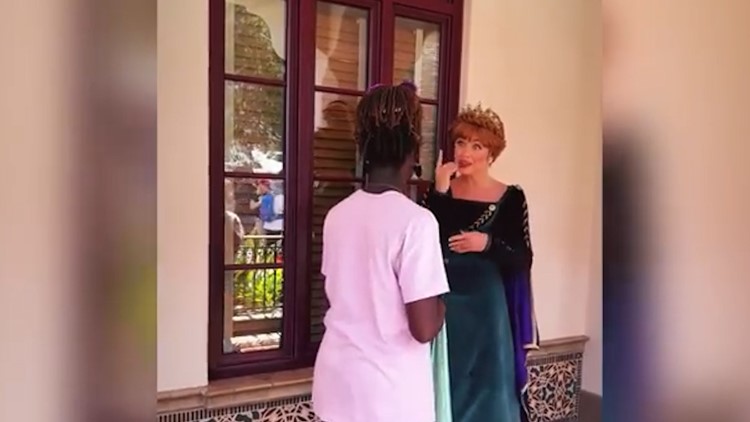 Disney princess surprises family by speaking to 11-year-old in sign language