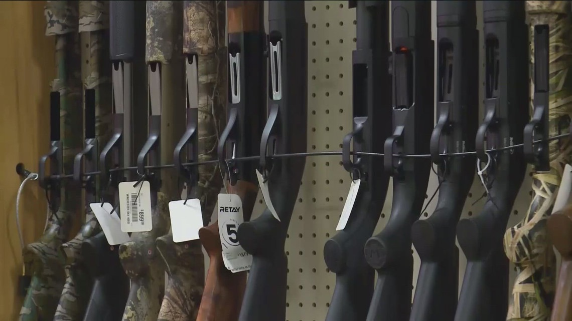 Arkansas, other states challenging rule closing gun show loophole