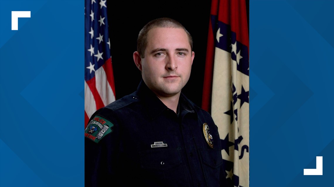 Prairie Grove officer shot during disturbance, undergoes multiple surgeries - Vimarsana News