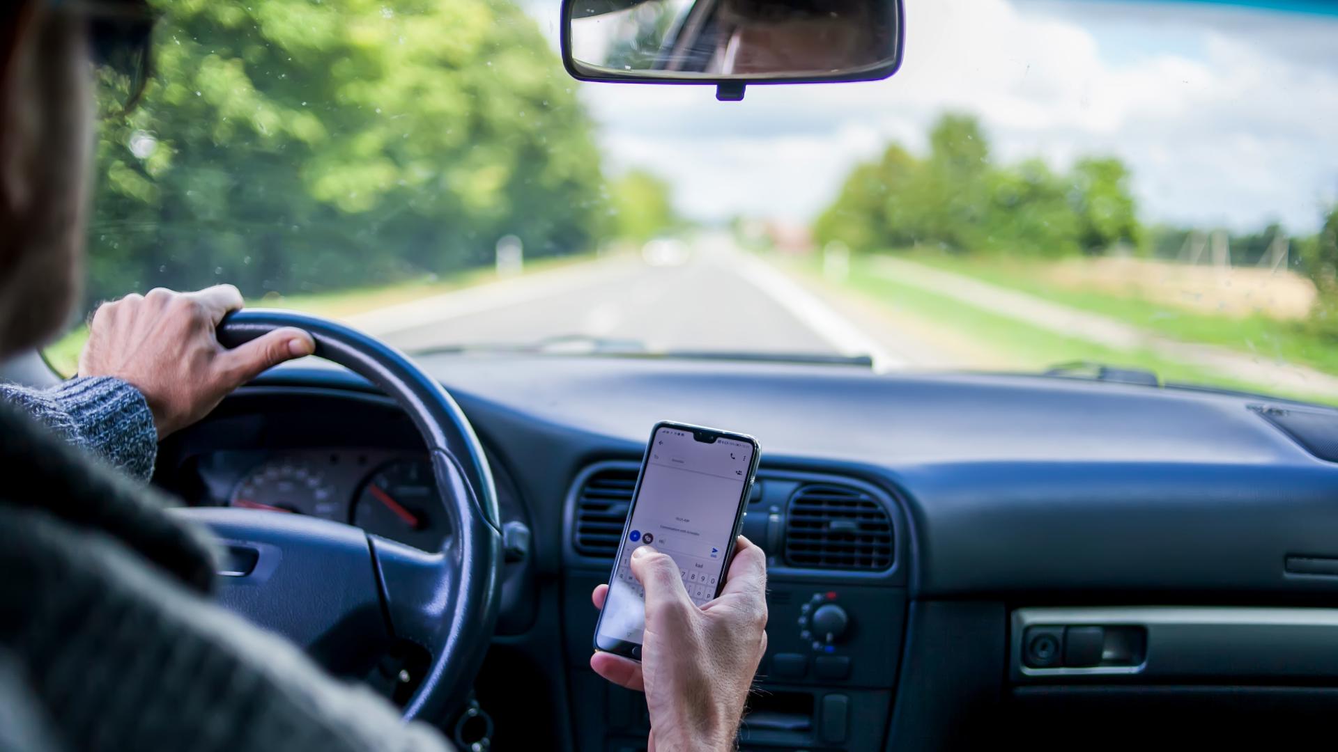 Families Against Distractive Driving is calling on state lawmakers to rethink current legislation and only allow hands-free cellphone use while driving.