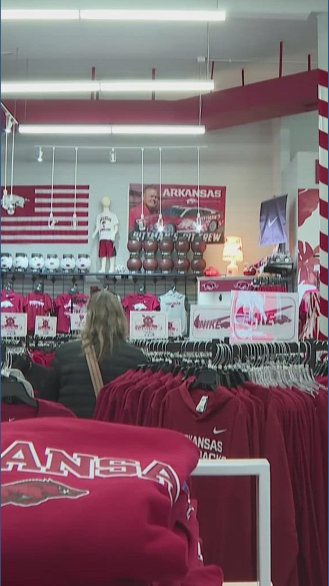 Grabbing gear and getting to round one of March Madness for the ...