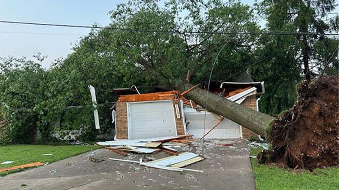 7 things to do before hiring contractors for storm repairs in AR