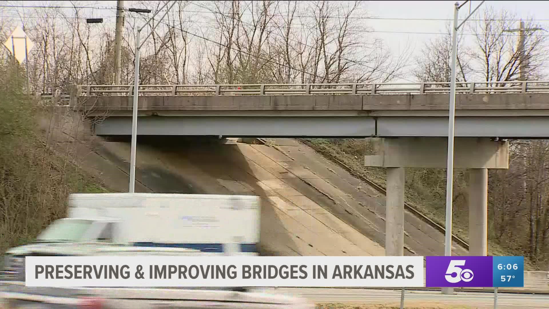 In Arkansas there are more than 12,000 bridges, 661 reportedly are in "poor" condition.