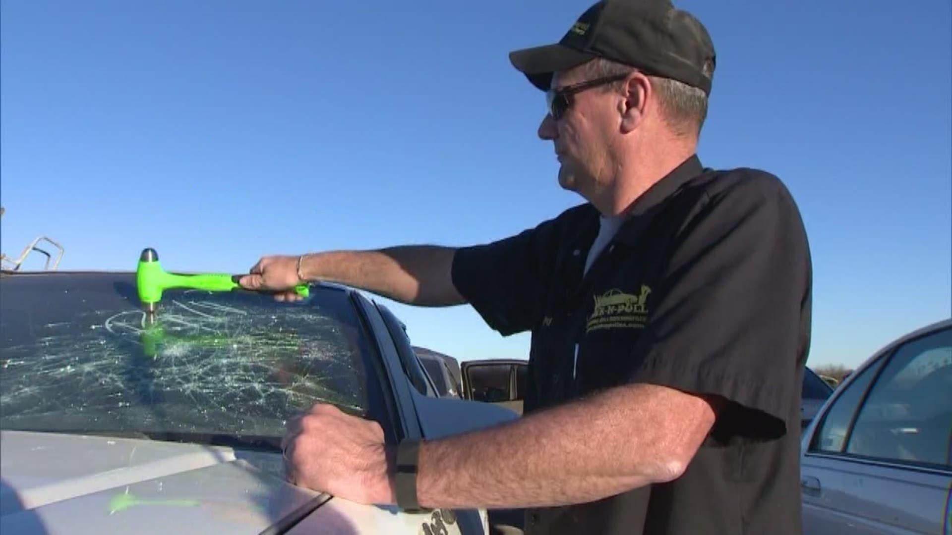 Black Uxcell Car Window Glass Break Hammer 