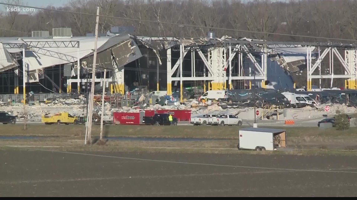 Search continues inside collapsed Amazon warehouse - Vimarsana News