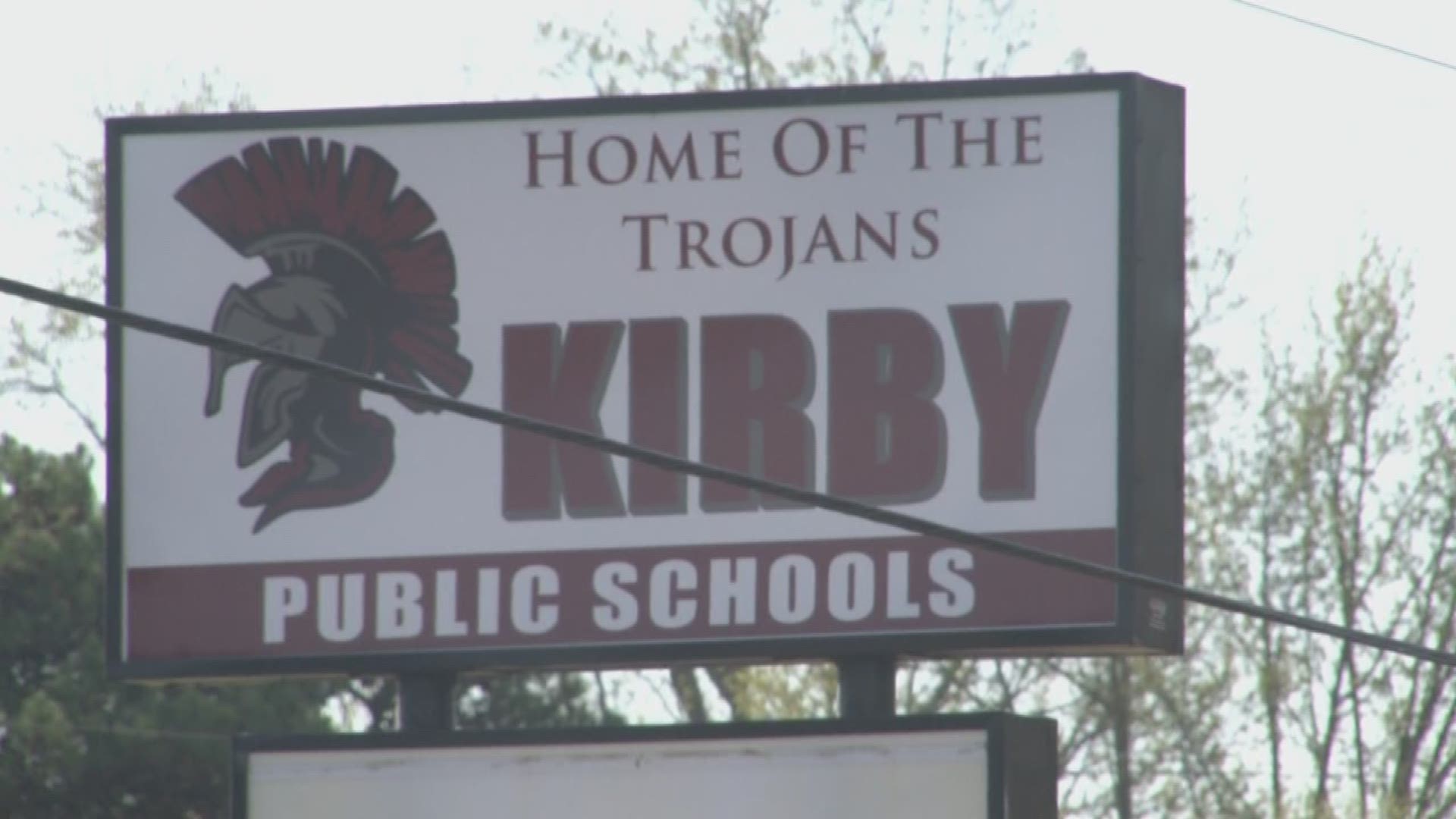 A small school district in southwest Arkansas is hoping that fewer class days will create more successful students.