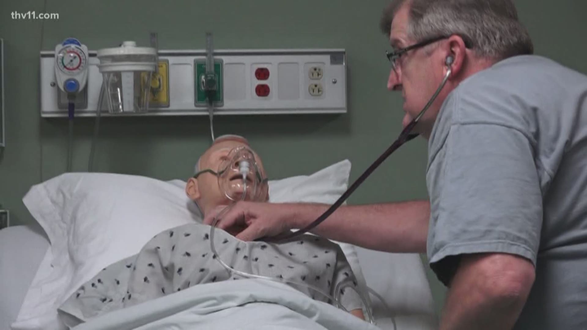 A Conway man is proving age is just a number when going for your dreams. Mark Cavender went from U.S. service member to UCA nursing student.