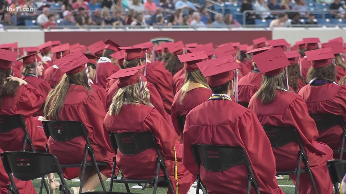 High school graduations return to traditional ceremonies