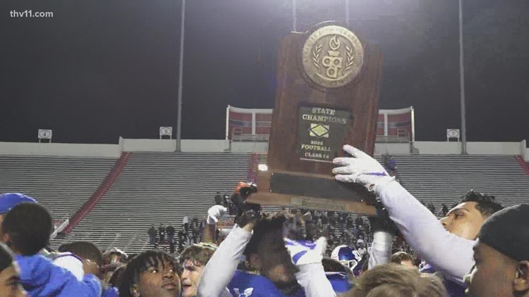 Bryant beats Bentonville 36-7 to win 7A state title
