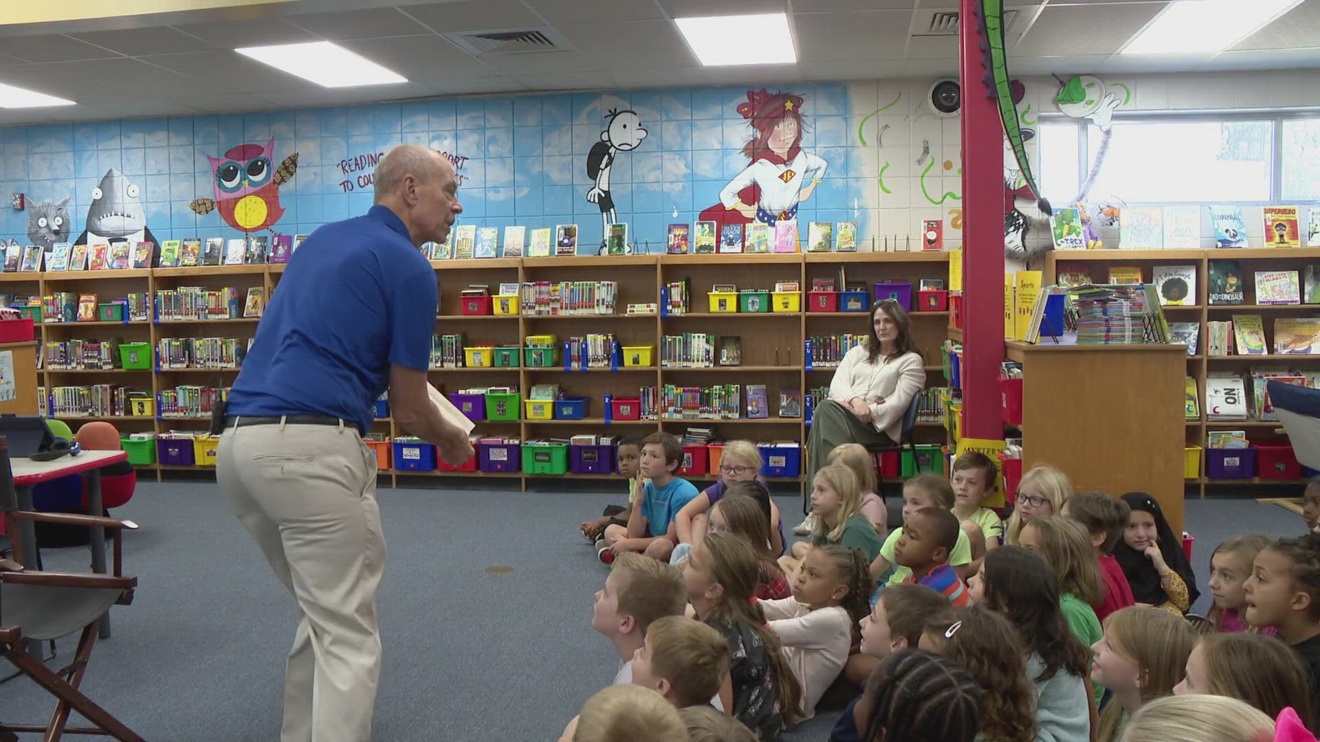 Craig O’Neills Reading Roadtrip stopped at Jefferson Elementary in Little Rock and read “Leonardo, the Terrible Monster” to the second graders.