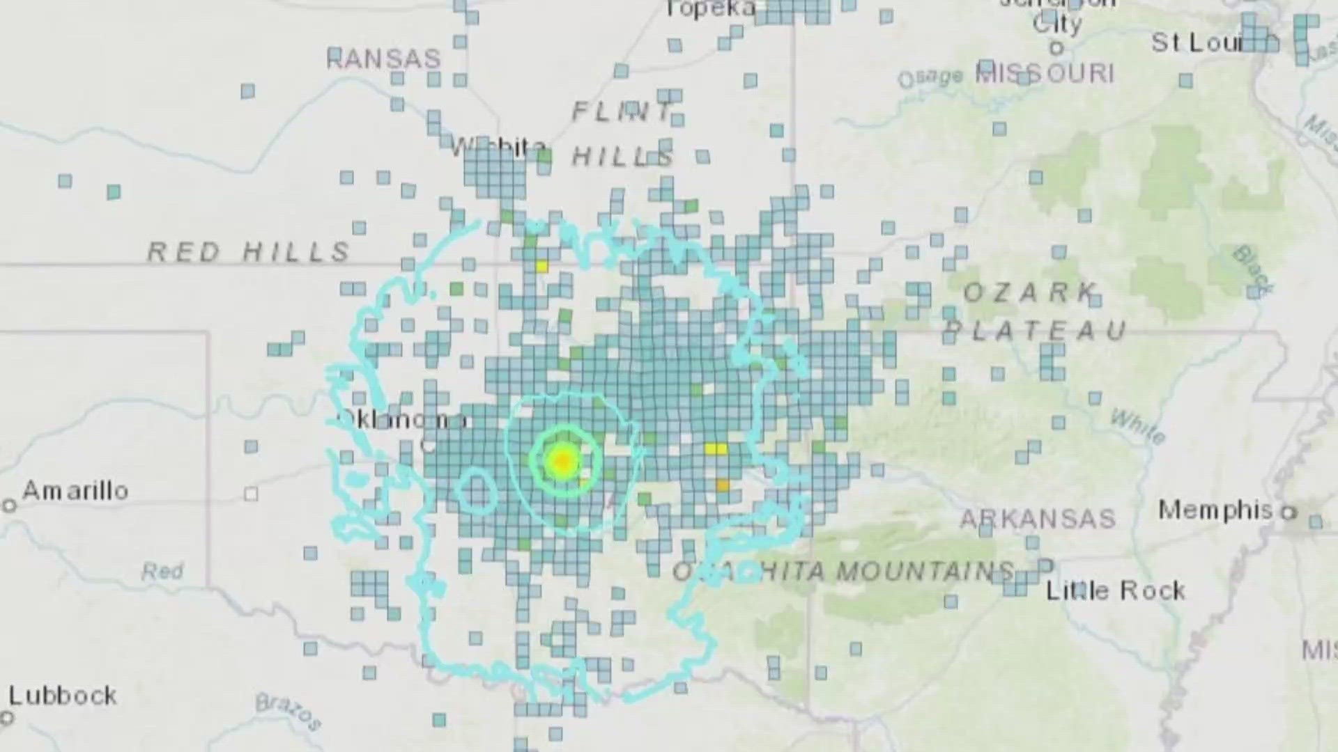 A live stream caught the moment a 5.1 magnitude earthquake hit Oklahoma, with shaking being felt as far as central Arkansas.