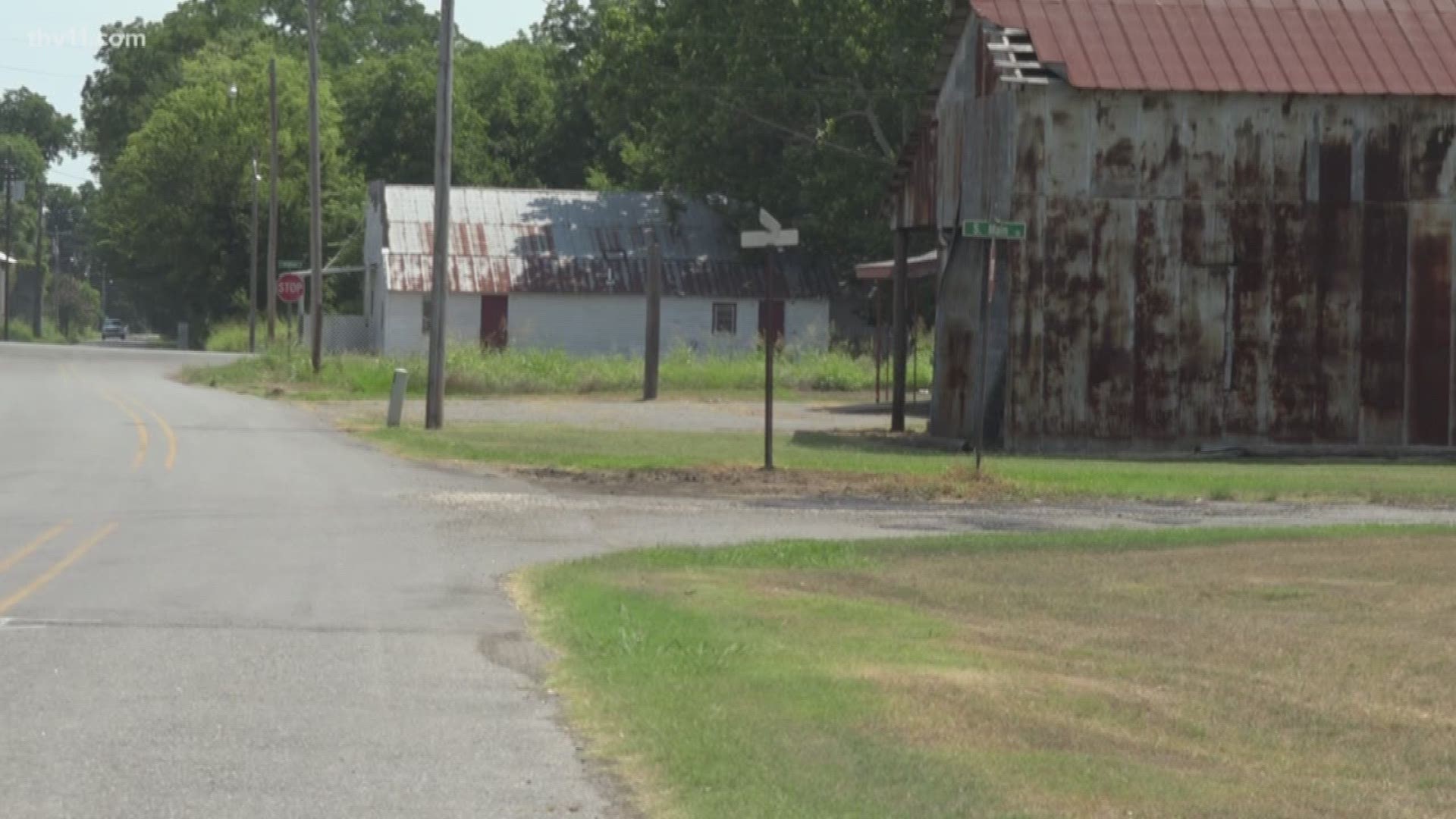 City leaders in Altheimer give up of their salaries to help