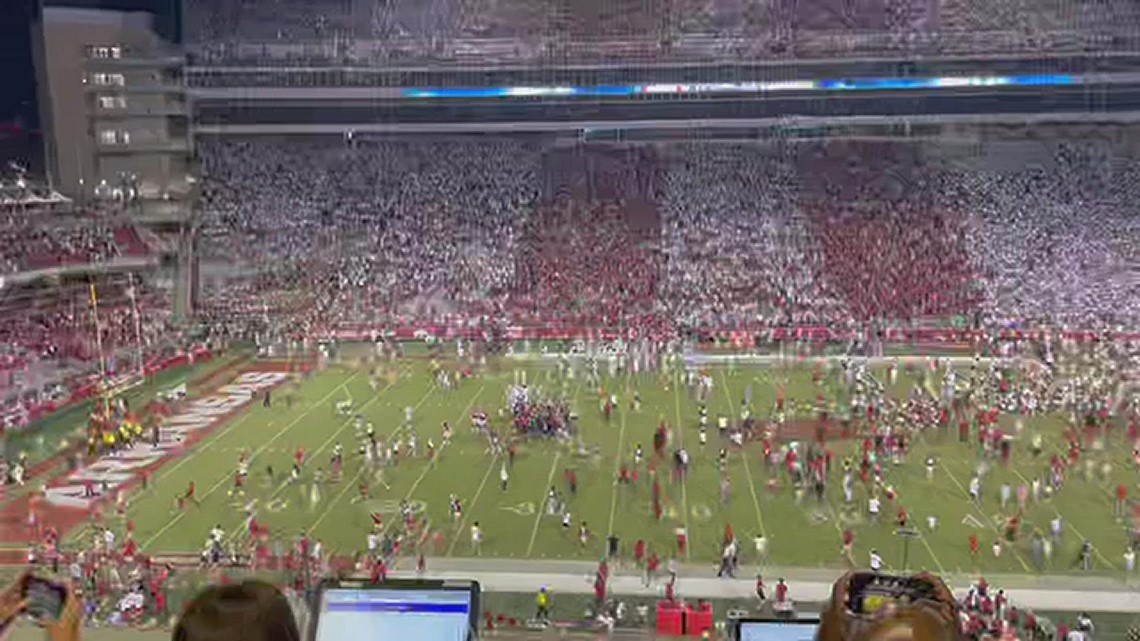 Arkansas Fined By Sec For Rushing The Field After Win 3842