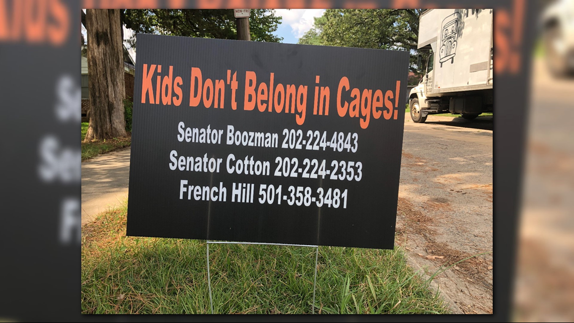 Arkansas man displays 'kids don't belong in cages' yard signs to address border crisis