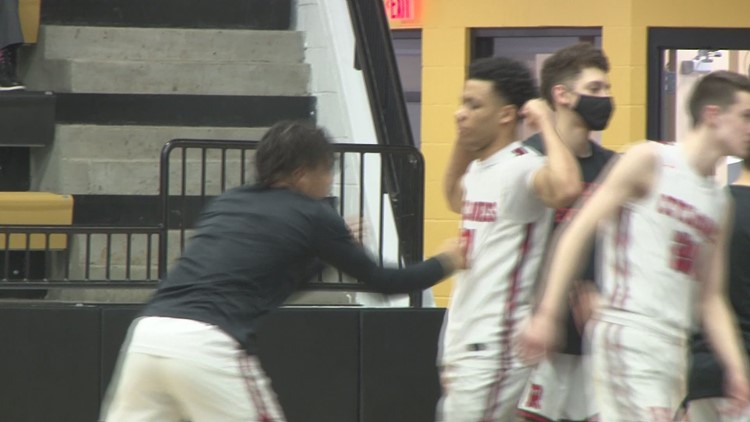 Russellville beats Hot Springs in 5A opening round