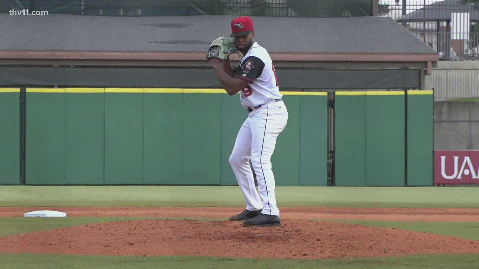 The Arkansas Travelers tied the game in the 7th after falling behind by four early