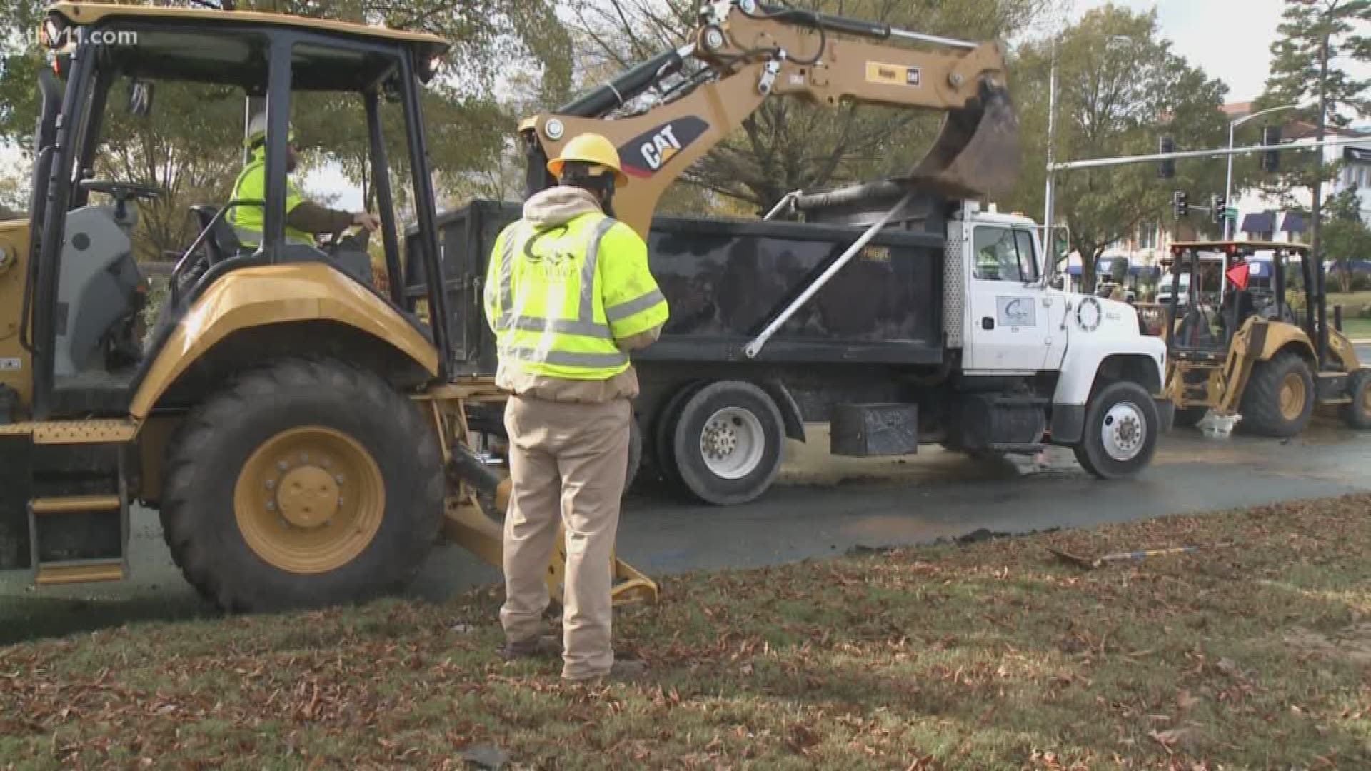 Central Arkansas Water crews are working to repair a 12-inch water main break on a busy intersection of Cantrell.