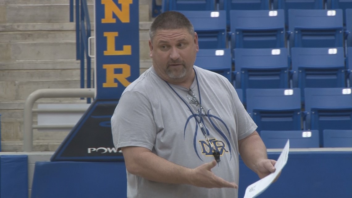 NLR boys basketball head coach looks back on career | thv11.com
