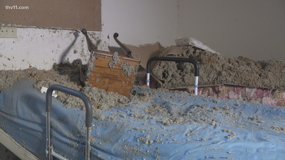 Disabled veteran safe after storm causes roof to cave in