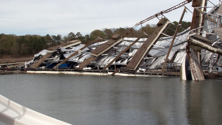 Storm Tears Through Boat Dock In Heber Springs Thv11 Com