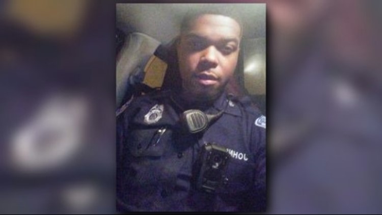 Off-duty officer fatally shot in West Memphis Off-duty officer fatally shot in West Memphis