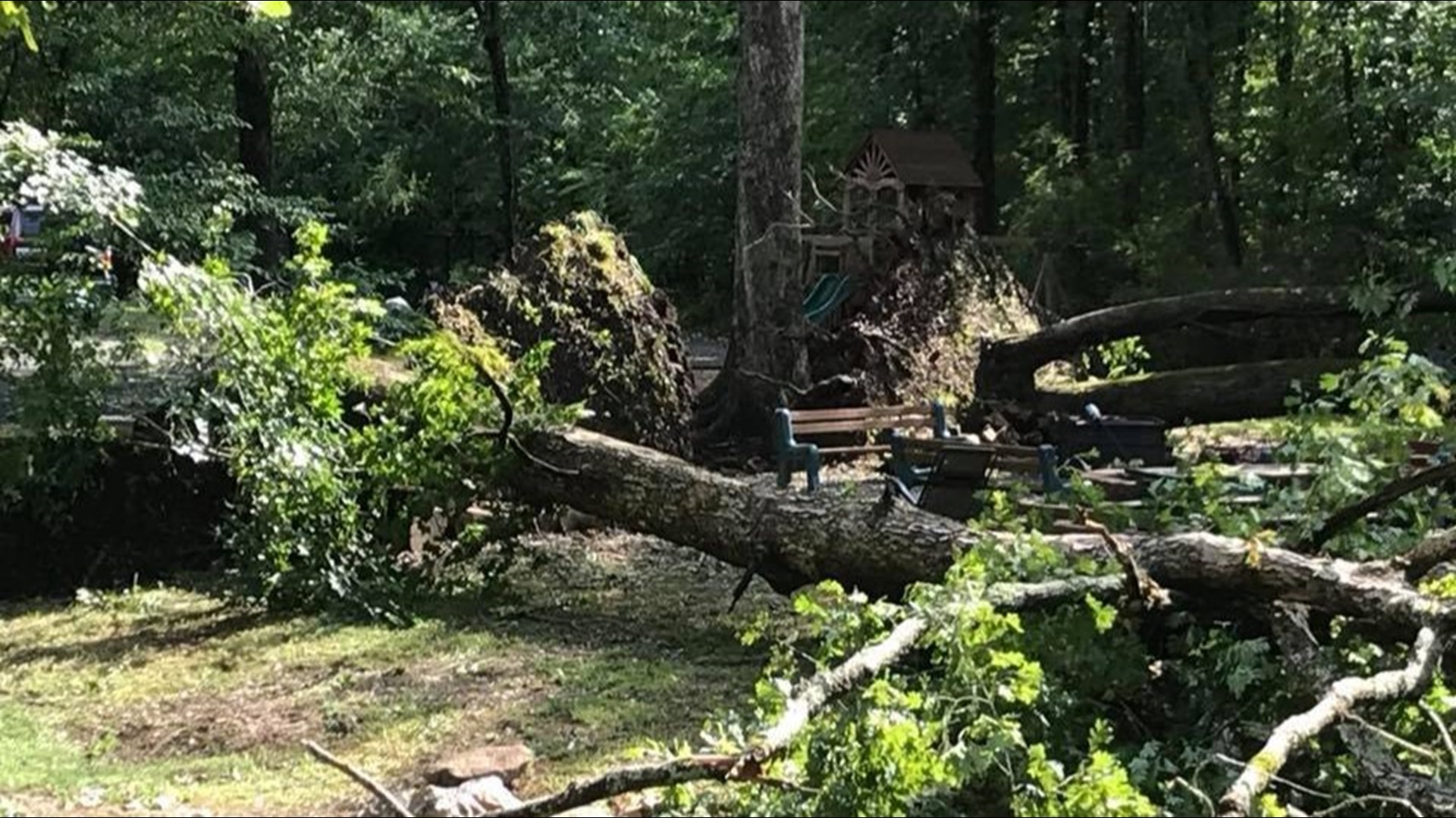 About 26K Arkansas residents without power after hurricane winds swept