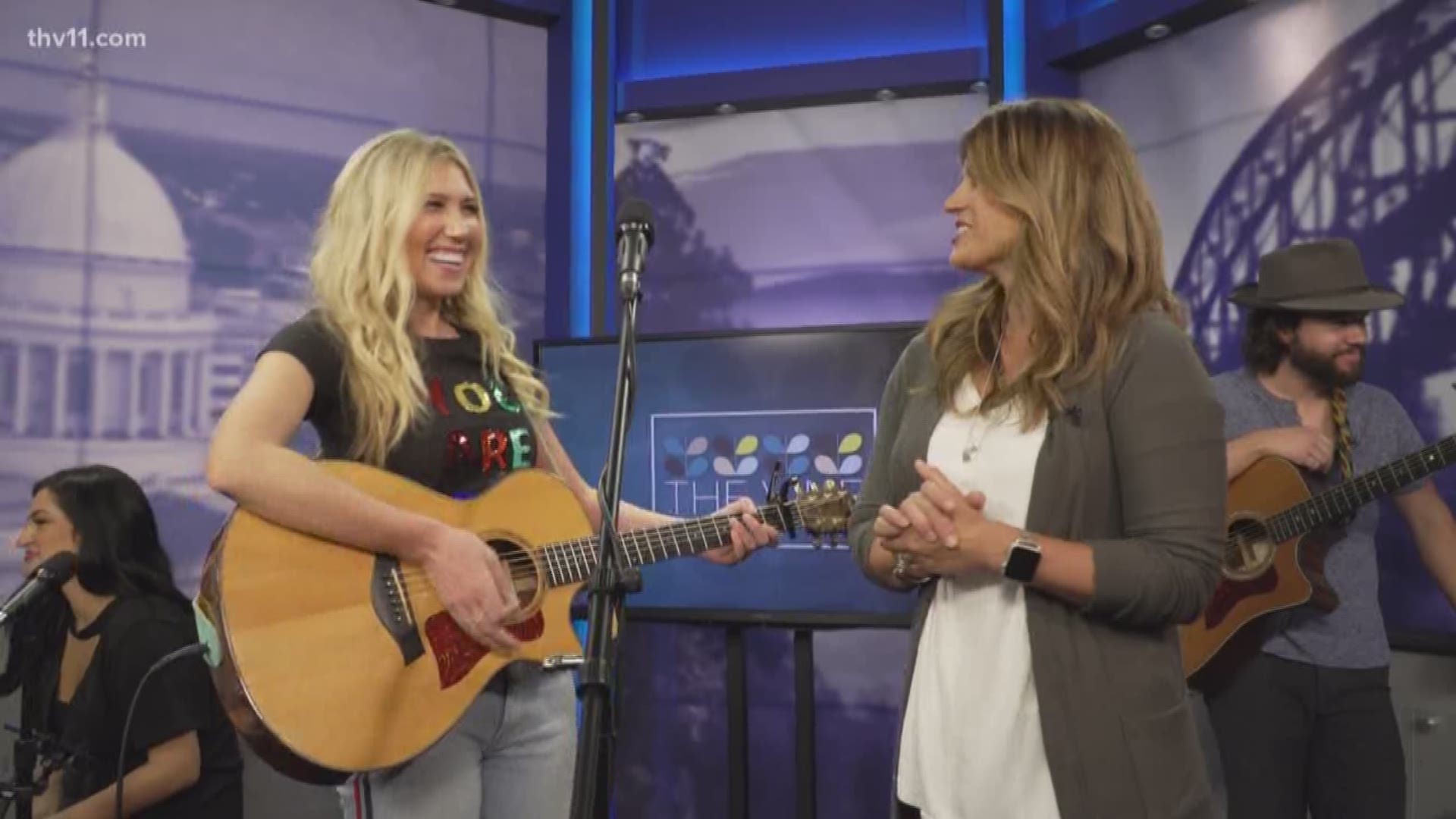 Singer-songwriter Bailey Hefley performs on Arkansas lifestyle show "The Vine."