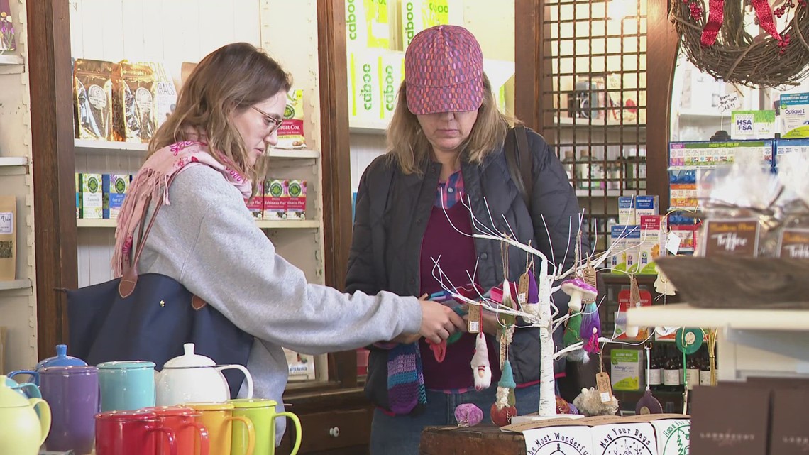 Small Business Saturday offers bargains to Arkansans - Vimarsana News
