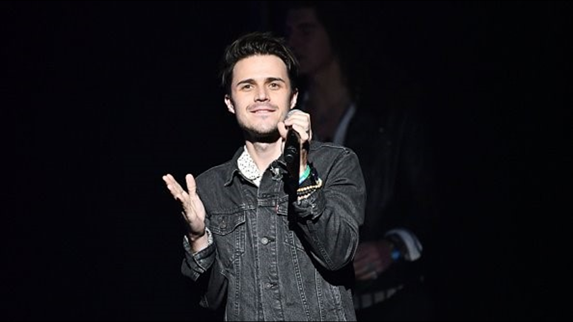 Kris Allen's 'Somethin' About Christmas' to perform at CALS Ron