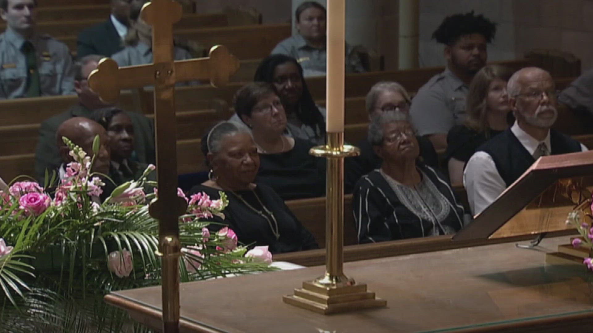 Funeral Service Held To Honor Thelma Mothershed Of The Little Rock Nine ...