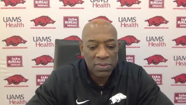 Keith Smart discusses leading the Hoop Hogs