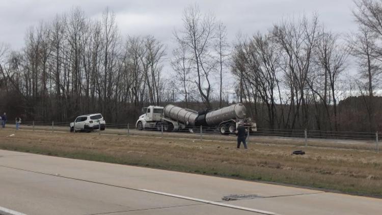 Hazmat spill on Highway 67 shuts down interstate in both directio ...