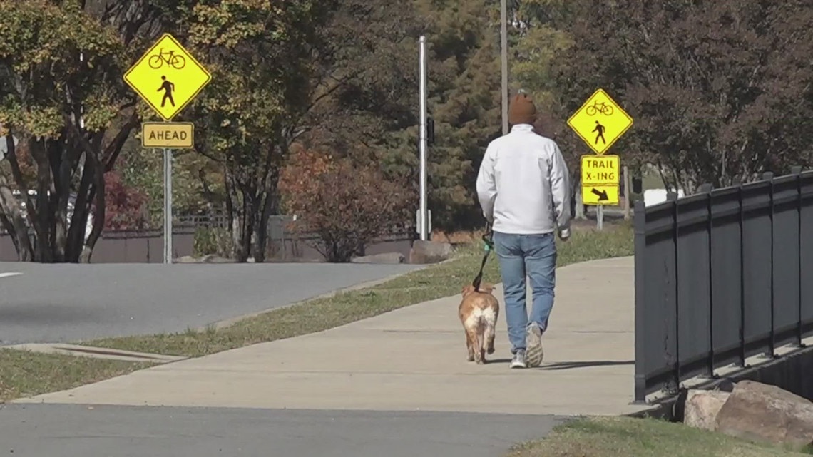 Little Rock officials share update on long-delayed River Trail project