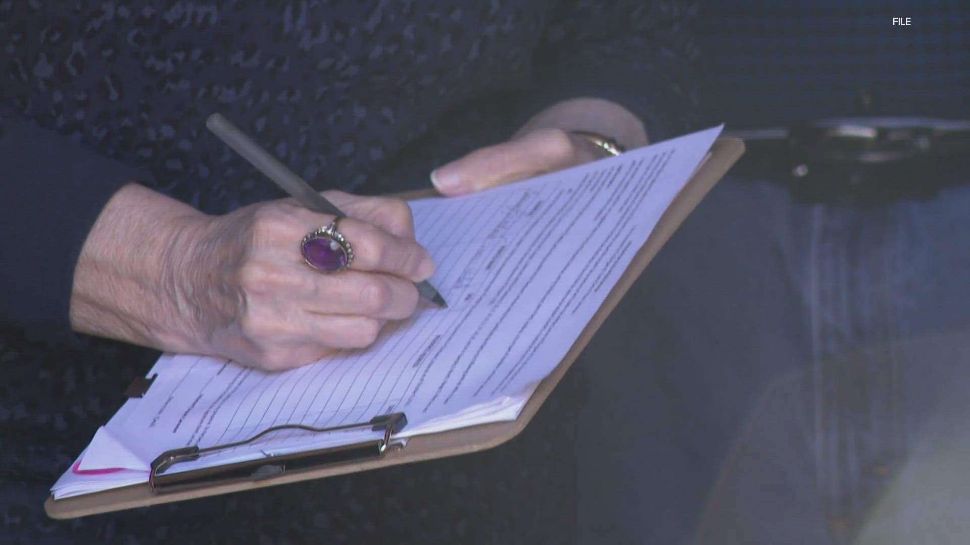 'Wet signature' rule temporarily blocked for Arkansas voters | thv11.com