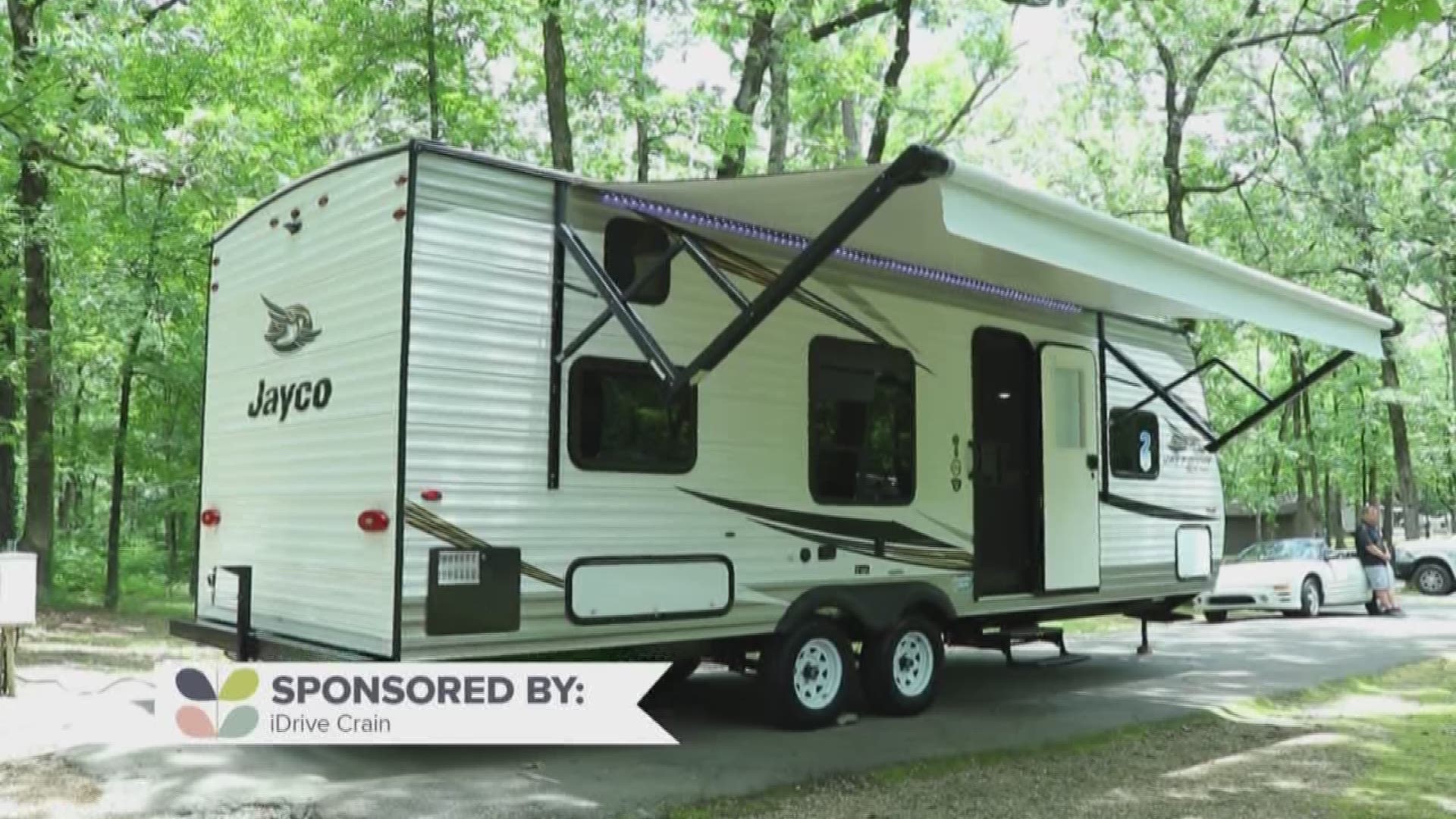 THV11's Adam Bledsoe and the iDrive Crain Team checked out another luxury Jayco Travel Trailer this week!