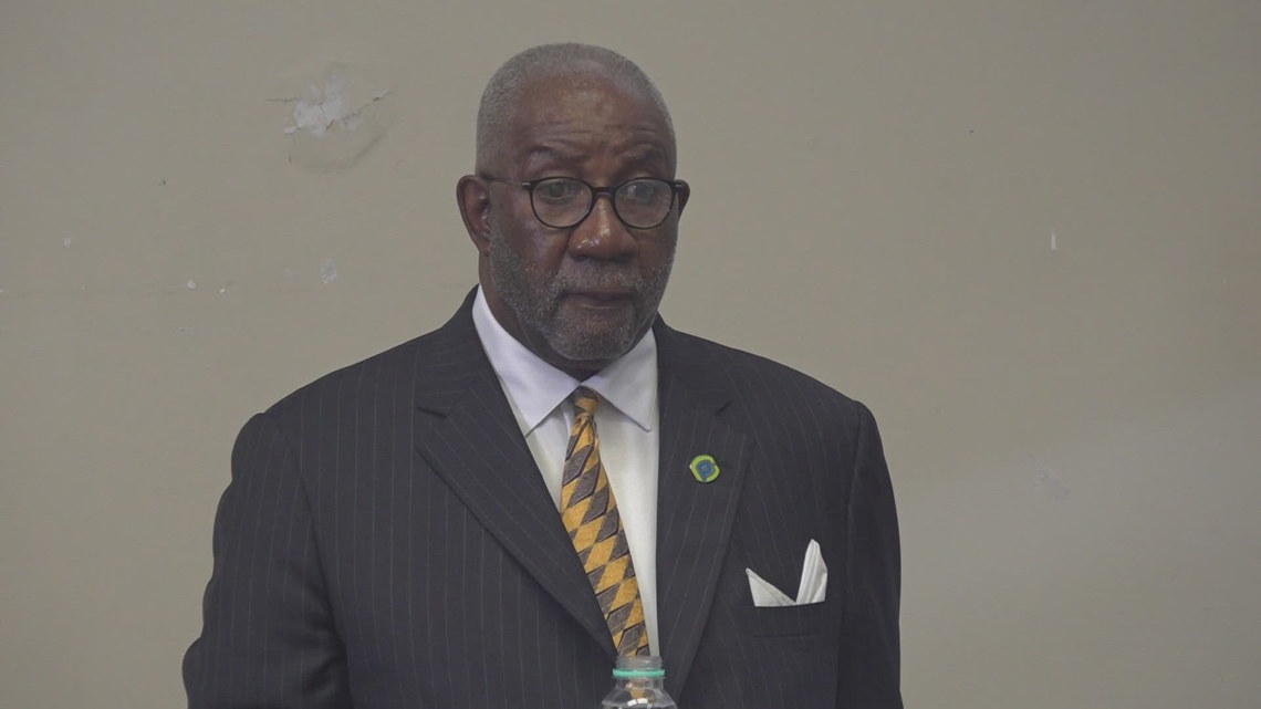 Democratic candidate urges regulation of Pulaski County data centers