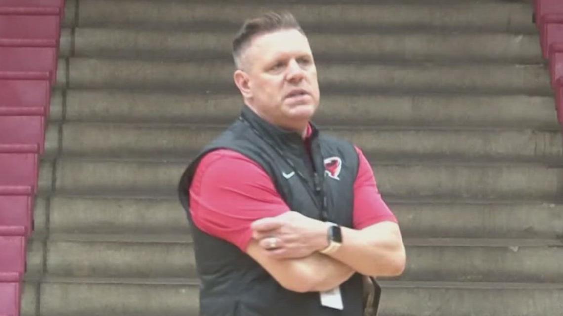 Russellville basketball off to hot start under new coach