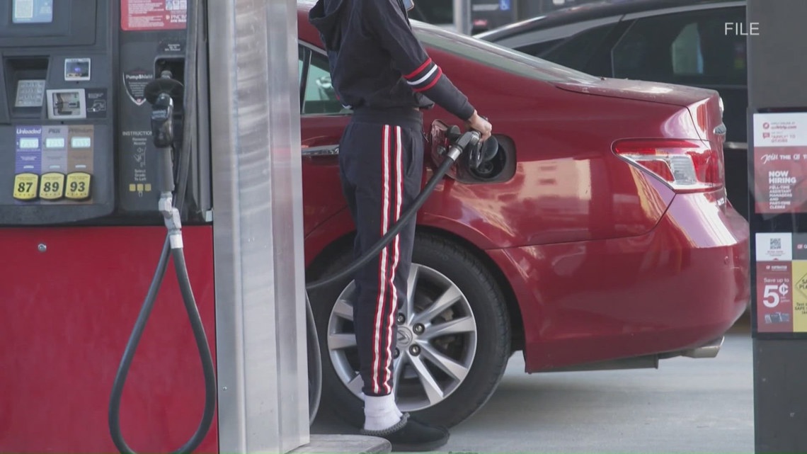 Arkansas gas prices top $4 per gallon