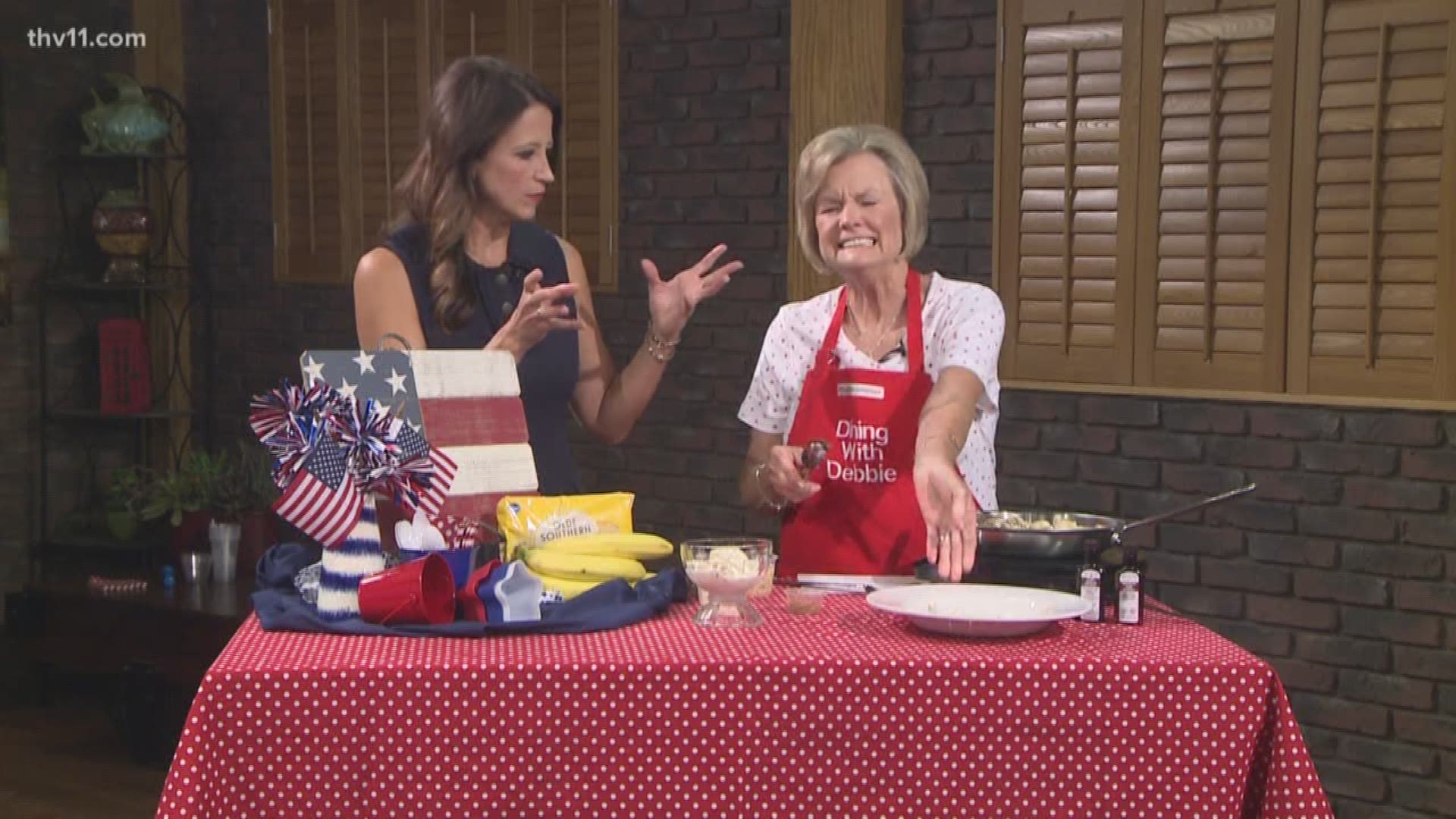 Debbie Arnold shows us how to make Easy Bananas Foster.