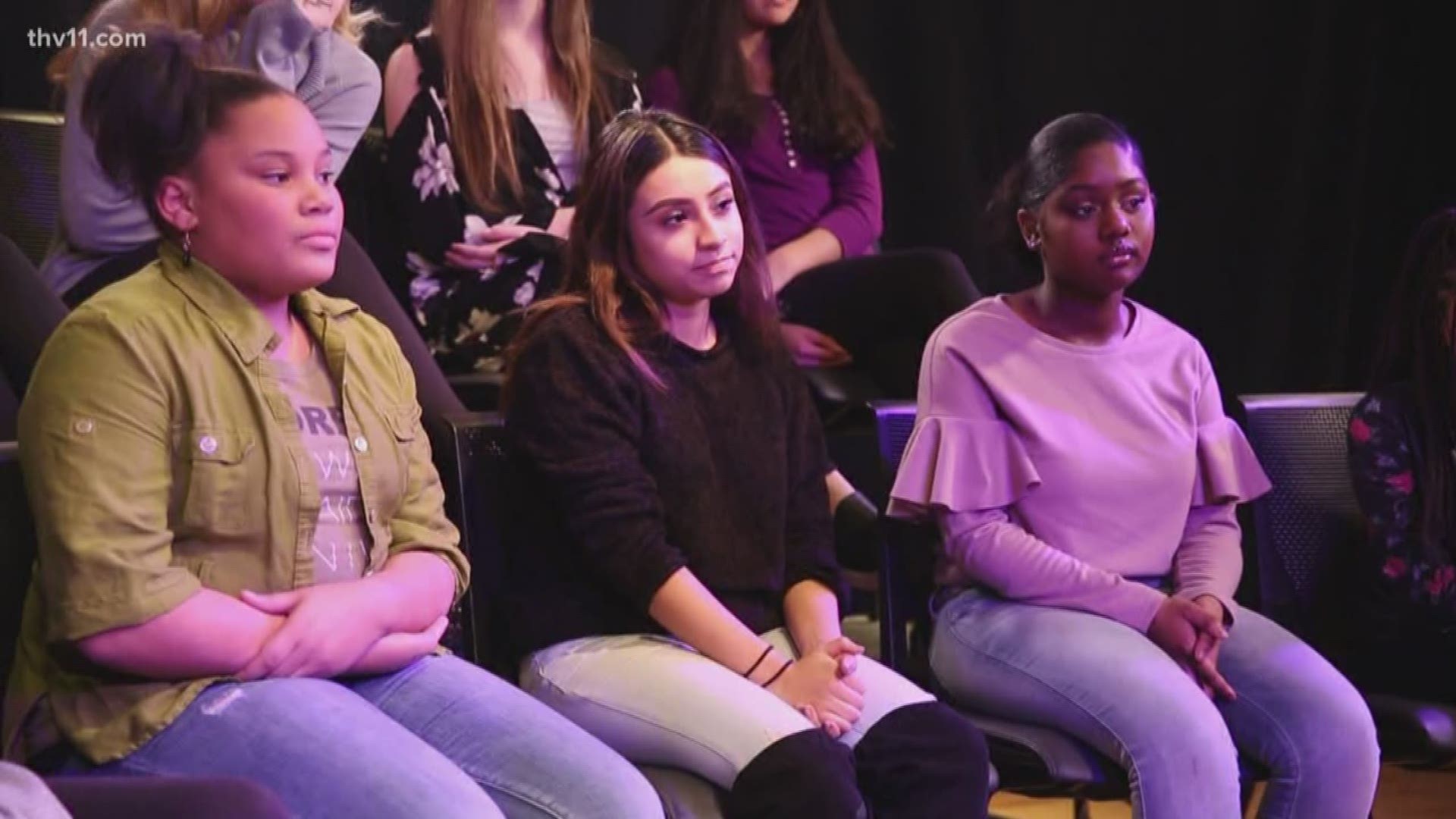 A story by our affiliate WZZM, a roundtable of girls talks about the pressures they feel concerning body image.