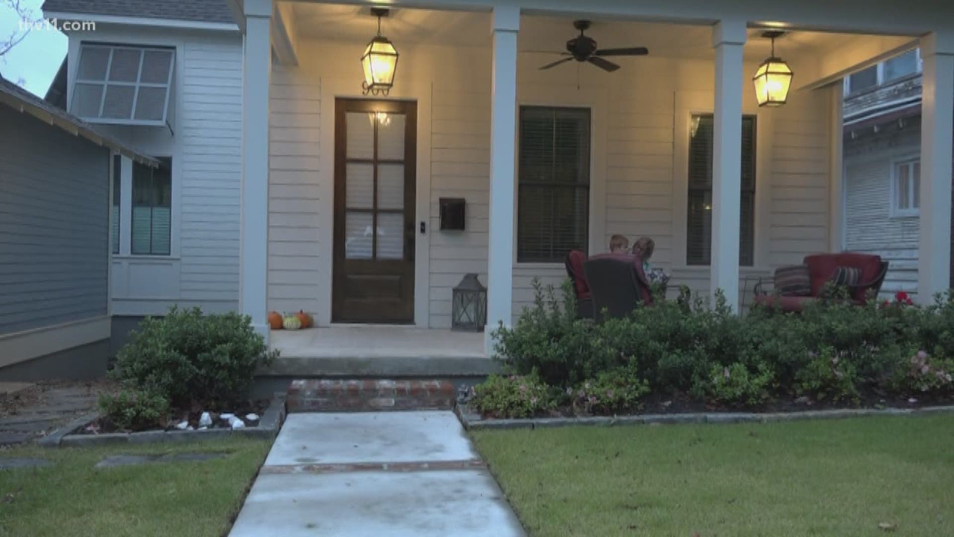 If you have gifts being delivered to your doorstep any time soon, you may want to watch out. Porch pirates are back just in time for the holiday season.