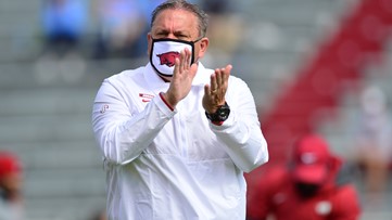 Arkansas football picks up two commitments Friday