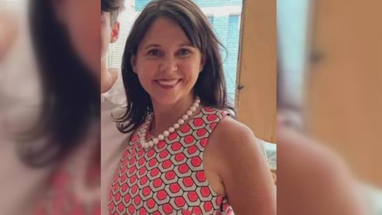 Officials continue search for woman who disappeared while paddleboarding