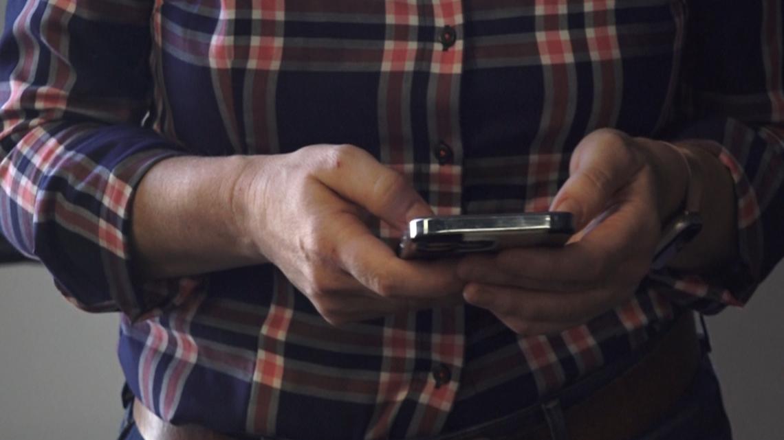 How to stay safe on dating apps this Valentine's Day - Vimarsana News