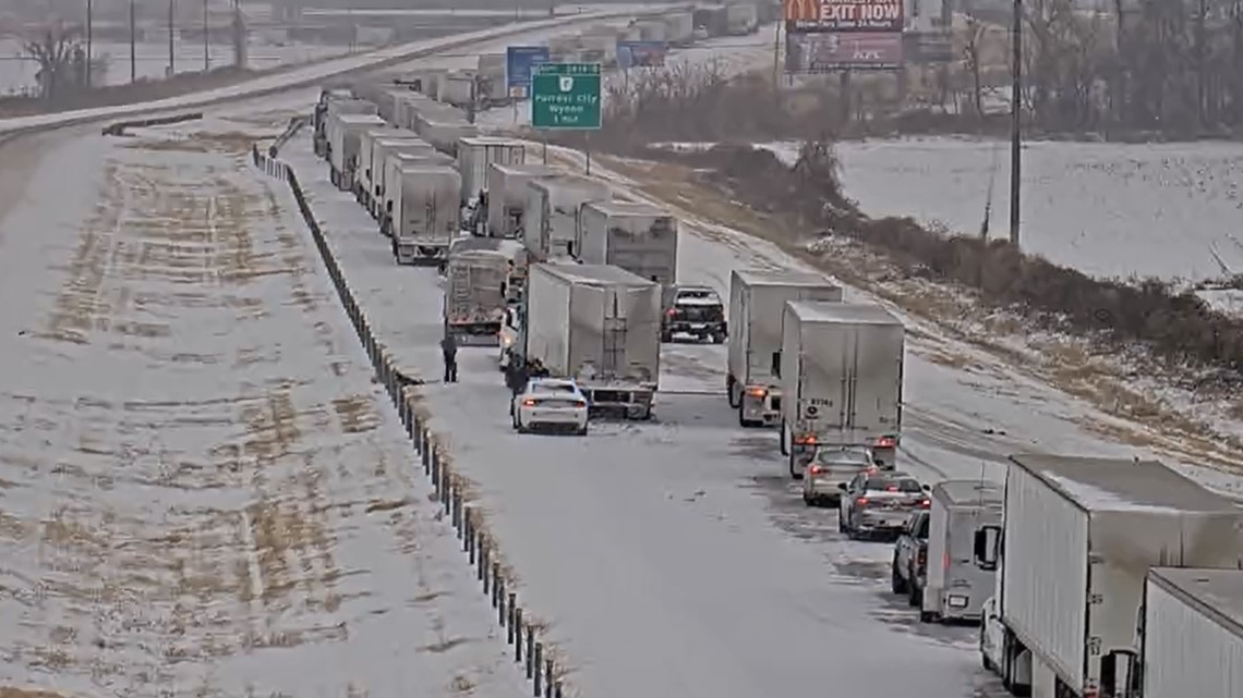 Three accidents reported along I40 near Forrest City