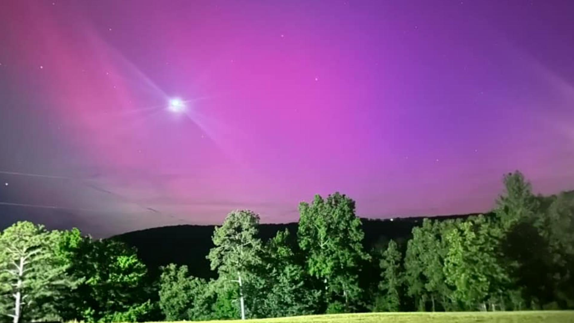 Northern Lights Shine Bright Over Central Arkansas | Thv11.com