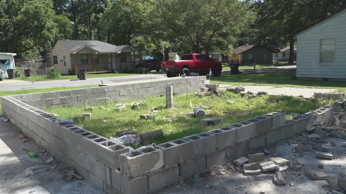 Arkansas man's future home vandalized, forced to start over - Vimarsana News